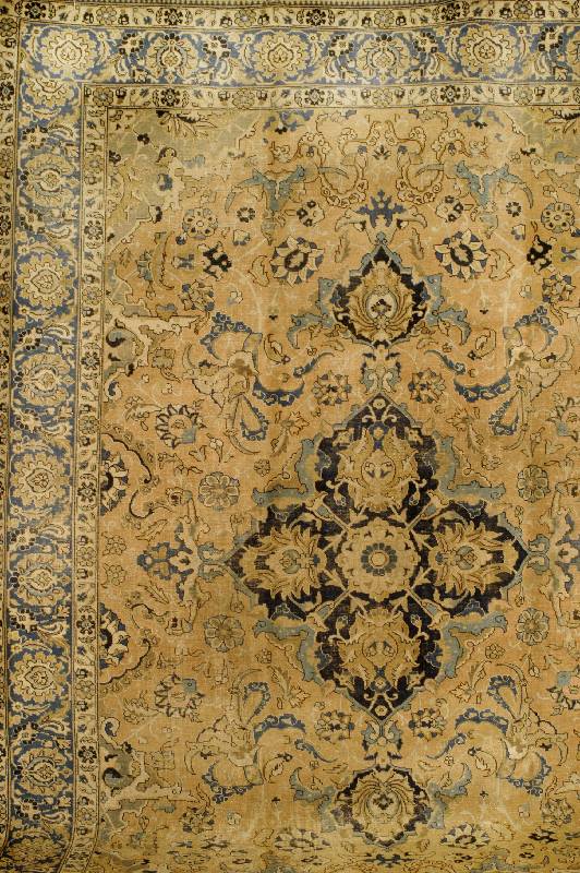 TÄbriz, Persien, ca. 70 Jahre, Wolle auf Baumwolle, ca. 350 x 254 cm, SchÄtzwert: 1100.- EURO, EHZ: 4. Musterlich gut gelungener Älterer ...