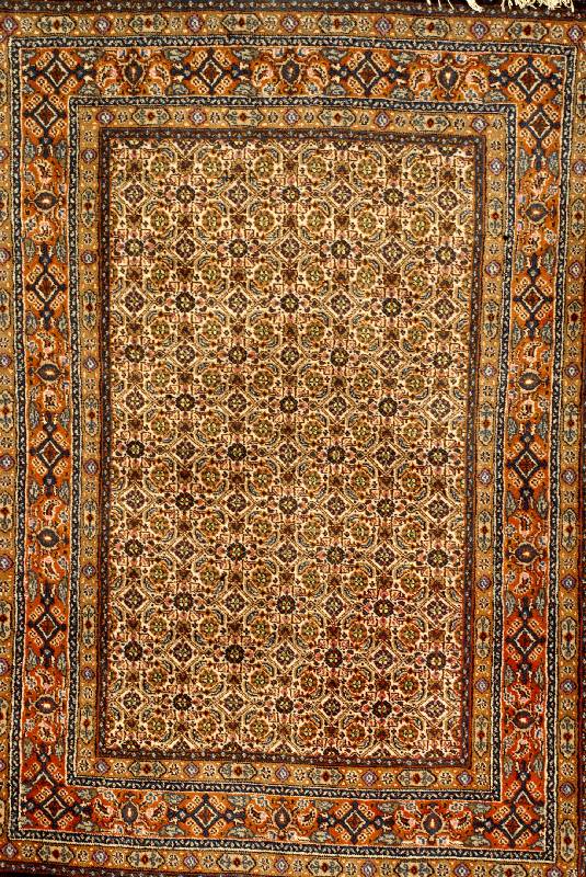 Mud, Persien, ca. 20 Jahre, Wolle auf Baumwolle, ca. 148 x 105 cm, Schätzwert: 850.- EURO, EHZ: 2-3
