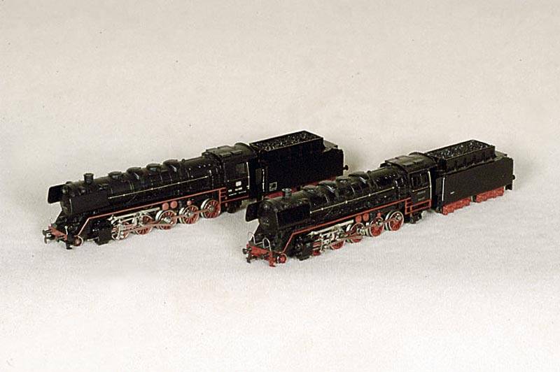 GÜterzuglokomotive, MÄrklin, Bj. 1963, Spur HO , Nr. 3047, im orig. Karton, guter Zustand, bespielt, mit falscher Tenderaufschrift, Katalog-Wert ...