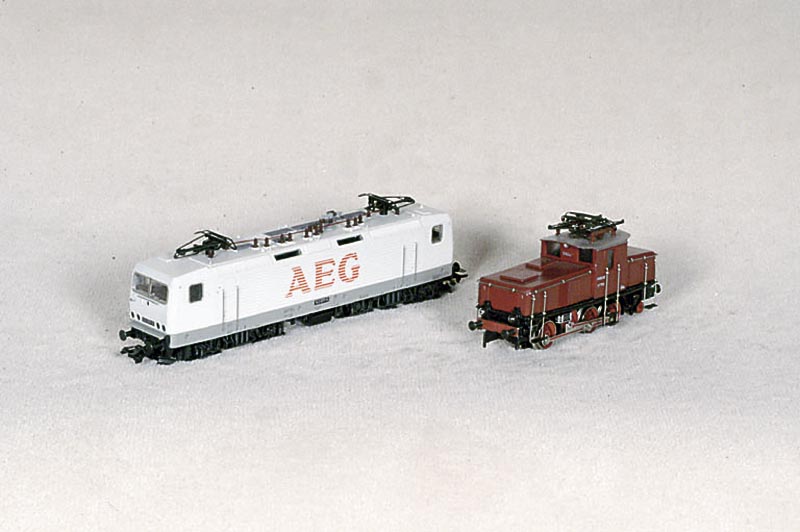 E-Lok, MÄrklin, 60er Jahre, Spur HO, Nr. 3002, Betr.-Nr. E 6302, rot, lt. Einl. funktionsfÄhig, sammelwÜrdig