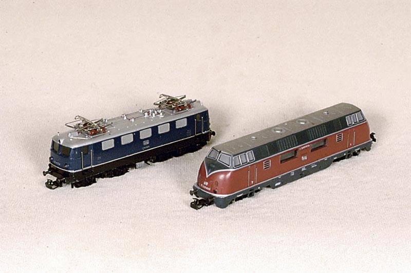 E-Lok, MÄrklin, Bj. 1960, Spur HO, Nr. 3034 , im orig. Karton, lt. Einl. funktionsfÄhig, l . bespielt, sammelwÜrdig