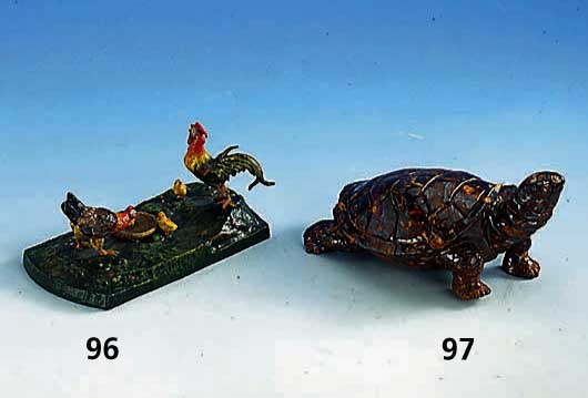 Vollplastische Skulptur in Form einer Schild- krÖte aus Opalmatrix, interessante Maserung qualitÄtvolle Schnitzerei, L. ca. 12 cm
