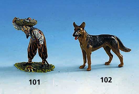 Wiener Bronze, sign. Bermann, vollplastische Darstellung eines Fisch- verkÄufers, bt. staffiert, H ca. 8.5 cm