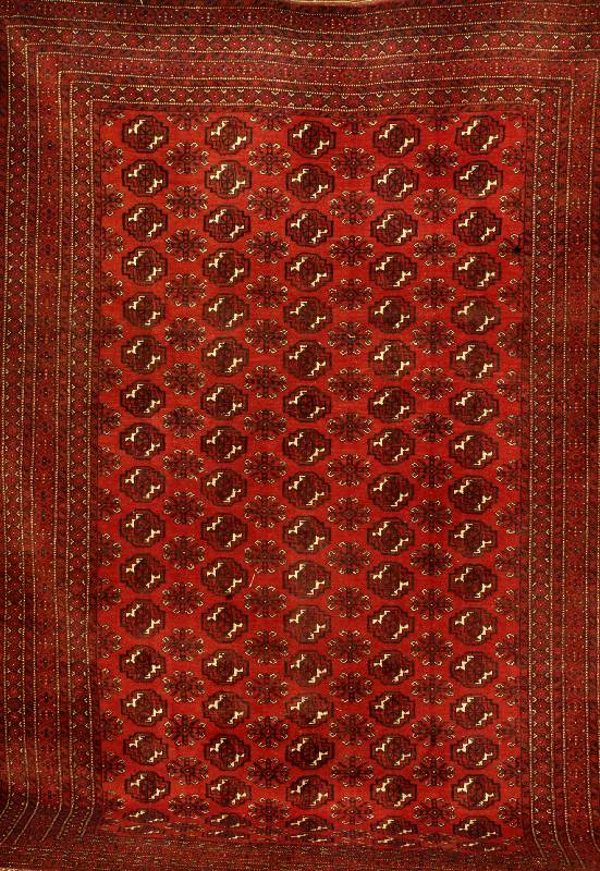 Afghane, ca. 40 Jahre, Wolle auf Baumwolle, ca. 313 x 217 cm, Schätzwert: 1900.- EURO, EHZ: 3. G?l Musterung auf edel roten Fond. Dek orativ.