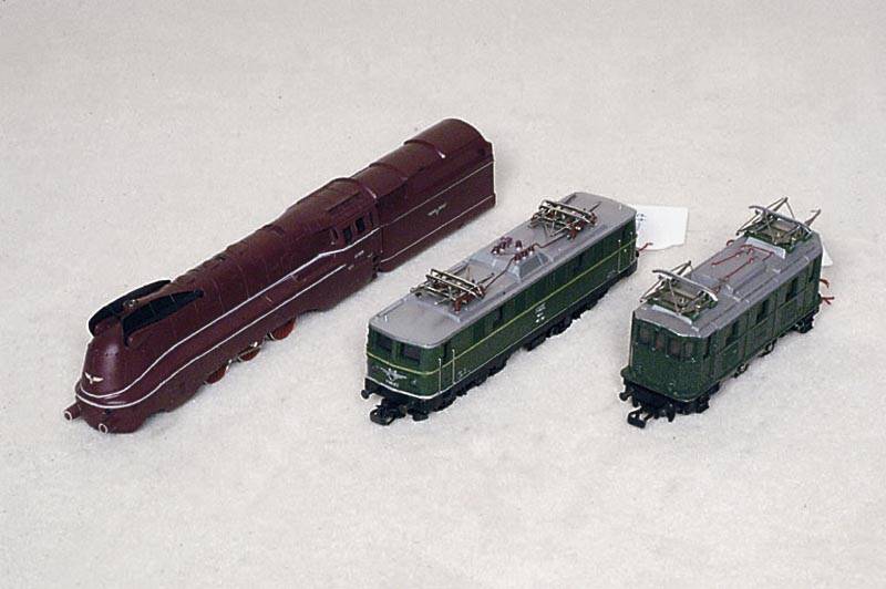 E-Lok, MÄrklin, 1961-65, Spur HO, Nr. 3036, lt. Einl. funktionsfÄhig, fast unbespielt, sammelwÜrdig