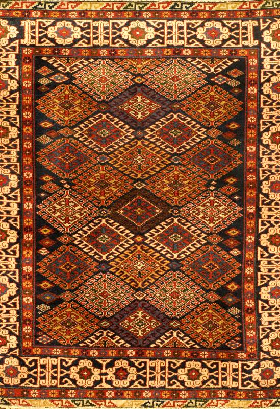 Schirwan, Russland, ca. 50 Jahre, Wolle auf Wolle, ca. 146 x 134 cm, Schätzwert: 2500.- EURO, EHZ: 2. Sehr guter Erhaltungszustand, fe ine ...