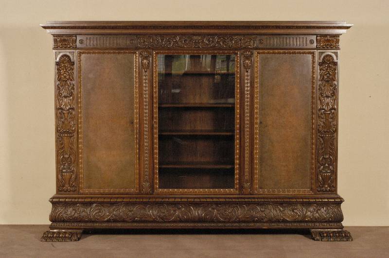 BÜcherschrank, deutsch, 30er Jahre, im florentinischen Renaissancestil von 1520/40, Front ausgerichtet, 6-fach horizontal aufgebaut, mit reicher ...