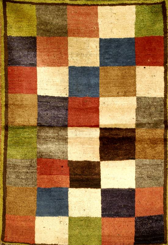 Gabbeh alt, Persien, ca. 40 Jahre, Wolle auf Wolle, ca. 128 x 90 cm, Schätzwert: 690.- EURO, EHZ: 3. Die leuchtend bunten Farben zeic hnen diesen ...