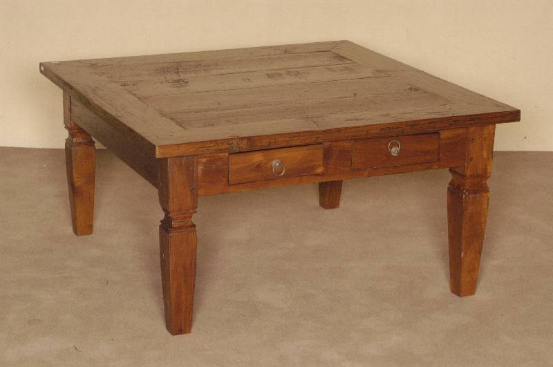 Couchtisch, Kolonialstil, im Stil von 1910, Teakholz massiv, dunkel gebeizt und lackiert, Beine leicht konisch, 2 Schubladen, Gebrauchsspuren, ...