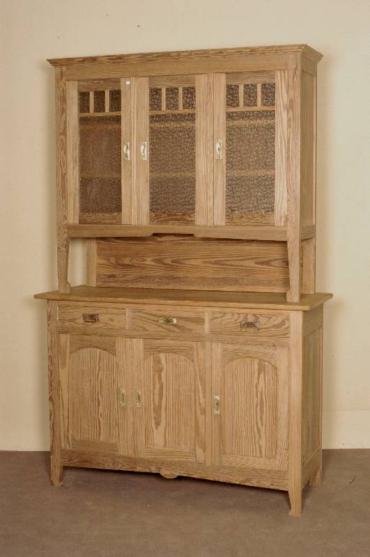 KÜchenbuffet, deutsch, um 1900, Weichholz, Pitchpine, naturbelassen, Oberteil 3-tÜrig mit geriffelten GlaseinsÄtzen, Sprossenleisten aufgesetzt, ...