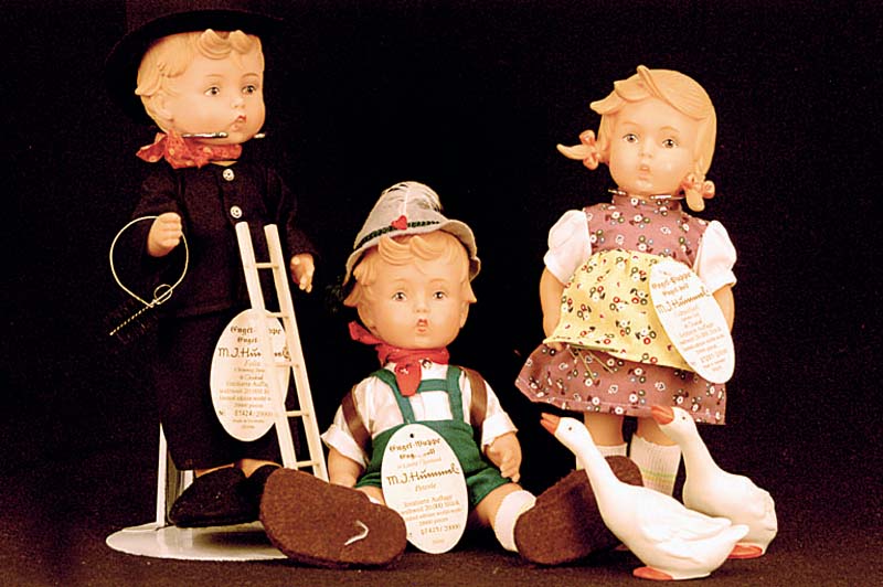 3 Hummelpuppen, 80er Jahre, GÄnseliesel mit GÄnsen, GÄnse-Peter und Schornsteinfeger, alle im orig. Karton, sammelwÜrdig