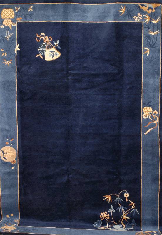 China, ca. 30 Jahre, Wolle auf Baumwolle, ca. 305 x 200 cm, SchÄtzwert: 1800.- EURO, EHZ: 1-2. Feine glanzreiche Wolle, sehr guter Zustand.