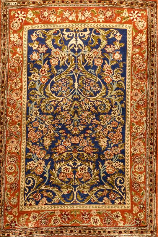 Hereke Seide, TÜrkei, ca. 30 Jahre, reine Naturseide, ca. 77 x 52 cm, SchÄtzwert: 1900.- EURO, EHZ: 2. Sehr guter Zustand. Glanzreiche ...