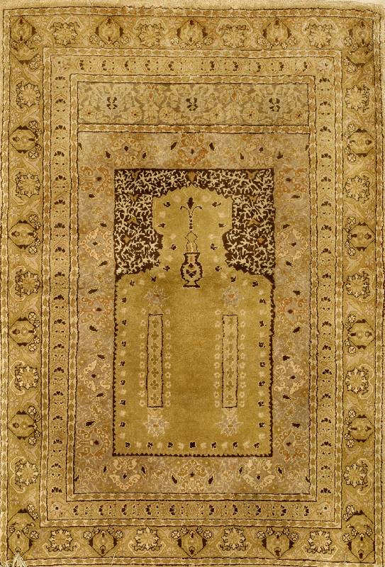 Kaiseri, TÜrkei, ca. 50 Jahre, reine Naturseide, ca. 125 x 86 cm, SchÄtzwert: 1800.- EURO, EHZ: 2