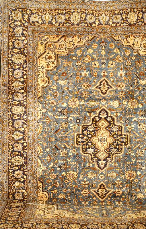 Keschan, Persien, ca. 50 Jahre, Wolle auf Baumwolle, ca. 355 x 262 cm, SchÄtzwert: 2800.- EURO. Ehz 2. Sehr guter Erhaltungszusta nd. SchÖner ...