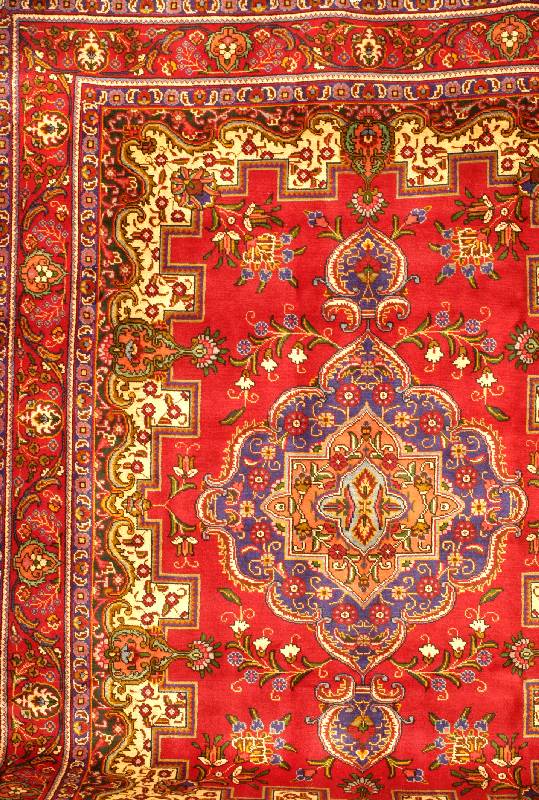 TÄbriz, Persien, um 1960, Wolle auf Baumwolle, ca. 337 x 246 cm, SchÄtzwert: 1700.- EURO, EHZ: 2