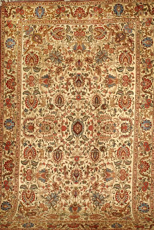 TÄbriz, Persien, um 1940, Wolle auf Baumwolle, ca. 329 x 205 cm, SchÄtzwert: 1800.- EURO, EHZ: 2-3