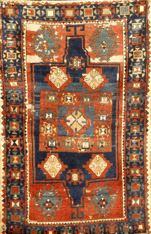 Kazak, Kaukasus, um 1890, Wolle auf Wolle, ca. 190 x 120 cm, SchÄtzwert: 1400.- EURO, EHZ: 4-5. Seltener Kaukase aus der Zeit. Antik