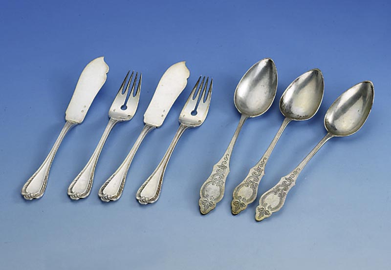 Fischbesteck fÜr 6 Personen, Frankreich um 1880, 950er Silber, Meistermarke Veuve Rissler & Carree, Paris, Nachf. Tetard, best. aus: 6 ...