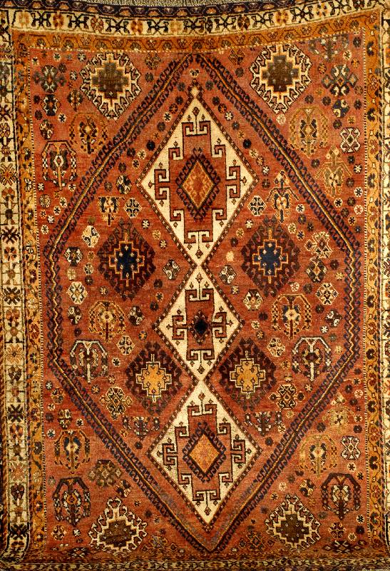 Gashgai Alt, Persien, um 1940, Wolle auf Wolle, ca. 224 x 160 cm, EHZ: 4. SchÖne glanzr eiche Wolle in ein warmen Grundton.