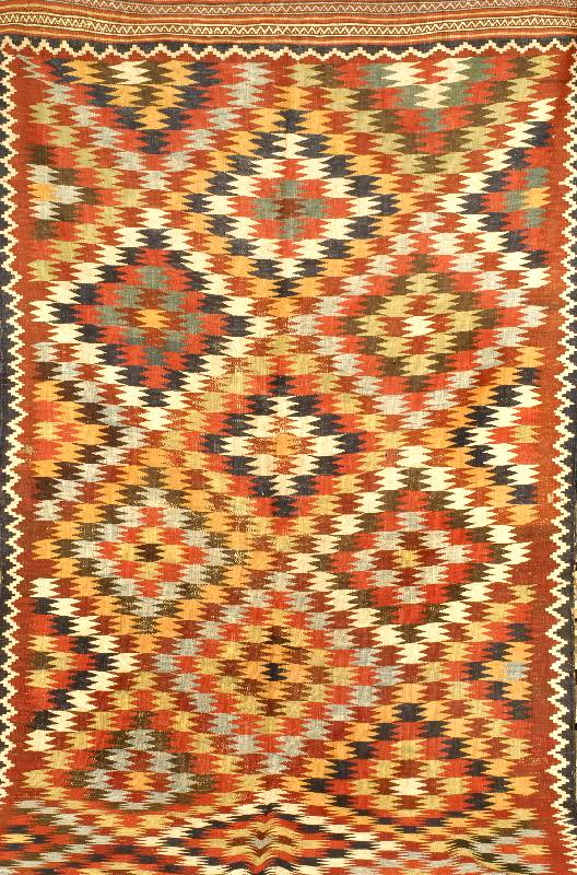 Veramin Kelim, Persien, um 1910, Wolle auf Wolle, ca. 267 x 144 cm, SchÄtzwert: 2700.- EURO, EHZ: 4. Naturfarben. Sehr Selten
