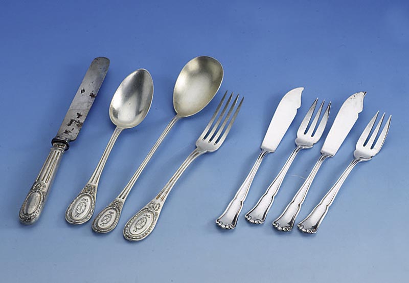 Besteck fÜr 6 Personen, deutsch um 1900, 800er Silber, Bahner DÜsseldorf. Vertreiber Eugen Marcus, Bes.-Monogr. H, graviert, best. aus: 6 ...