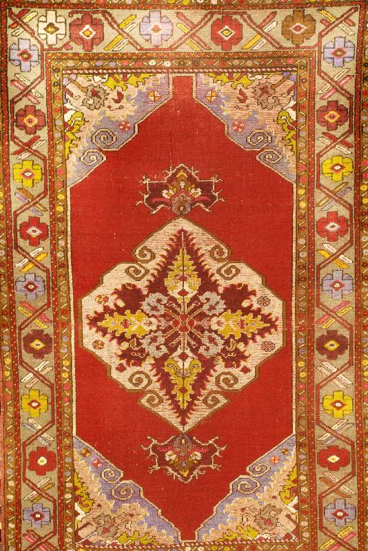 Taspinar, TÜrkei, um 1920, Wolle auf Wolle, ca. 169 x 104 cm, SchÄtzwert: 1100.- EURO, EHZ: 4