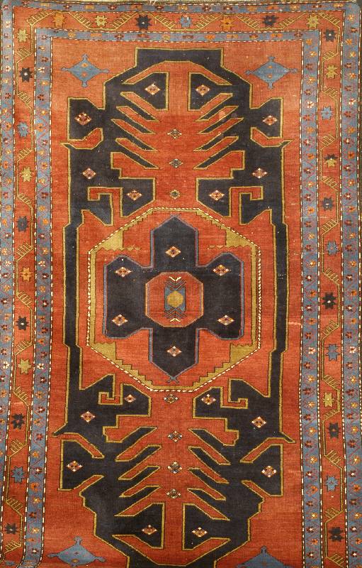 Kuba Antik, Kaukasus, um 1890, Wolle auf Wolle, ca. 272 x 158 cm, SchÄtzwert: 7200.- EURO, EHZ: 3-4. Seltener und SammelwÜrdiger Ka ukase in ...