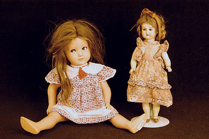 Porzellankopfpuppe, Armand Marseille, Nr. 390, 1900/30, MassegliederkÖrper, Steifgelenke, feststehende blaue Glasaugen, offener Mund, 4 ZÄhnchen ...