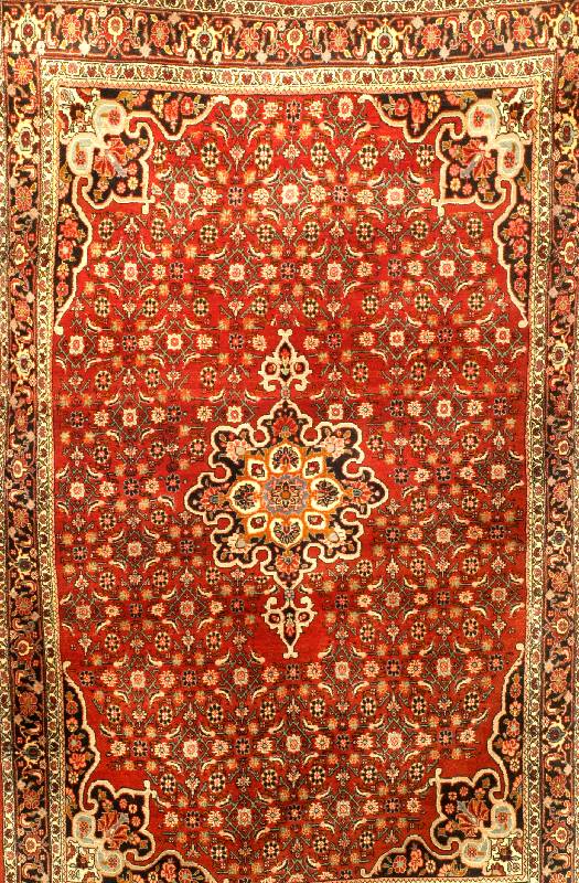 Bidjar Alt, Persien, ca. 40 Jahre, Wolle au f Baumwolle, ca. 186 x 115 cm, SchÄtzwert: 1300.- EURO, EHZ: 2-3. SchÖner roter Innenfond