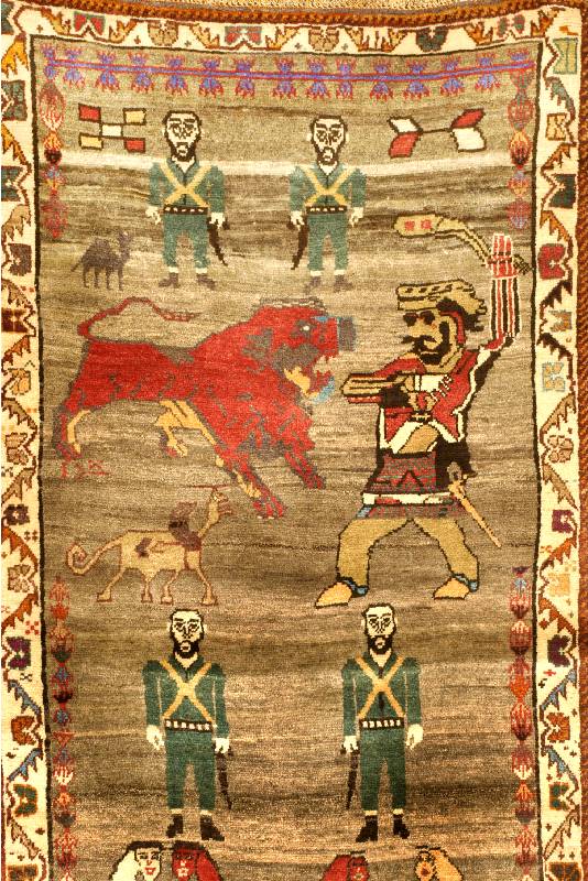 Gabbeh, Persien, ca. 40 Jahre, Wolle auf Wolle, ca. 170 x 105 cm, SchÄtzwert: 700.- EURO, EHZ: 2. Kampf zwischen LÖwen und Mensch im Fond. ...