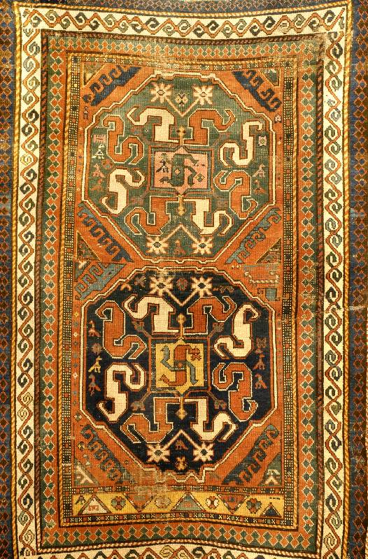 Wolkenband Kazak, SÜdrußland Zentralkaukasus, 19.Jahrhundert antik, Wolle auf Wolle, ca. 201 x 127 cm, SchÄtzwert: 4800.- EURO, EHZ: 4. Ein ...