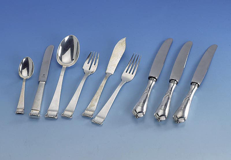 6 Menuemesser und 1 FrÜhstÜcksmesser, Hugo Leven, 800er Silber, Koch & Bergfeld um 1902, Klingen erneuert, 1 Klinge lose, reiner Jugendstil, ...