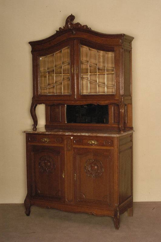 Buffetschrank, Belgien, um 1900, Aachen/LÜttich, im Stile der Renaissance, Eiche massiv, Unterteil zweitÜrig und zwei SchÜbe mit filigran ...