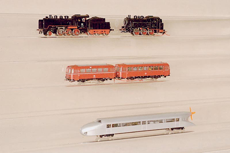 Schienenbus mit Beiwagen, MÄrklin, Spur HO, 1959-62, Nr. 3016.3 und 4018, intakt, guter Zustand, l. besp.