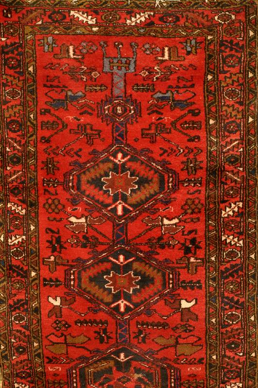 Heriz, Persien, ca. 40 Jahre, Wolle auf Baumwolle, ca. 313 x 113 cm, Schätzwert: 1100.- EURO, EHZ: 2-3