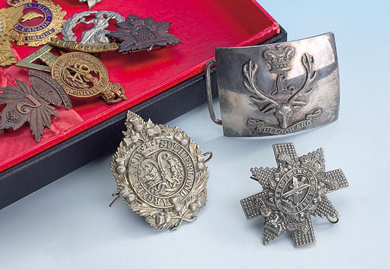 Sammlung Abzeichen des britischen Empire, von 1880-1940, 92 Zeichen, Metall teilverg., versilbert, vielfach JubilÄum bzw. Ereignis, mit ...