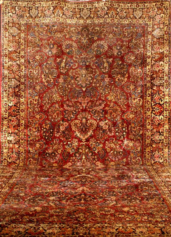 Sarogh Antik (Us Re-Import), Westpersien, u m 1910 antik, feine glanzreiche Wolle auf Baum wolle, ca. 538 x 275 cm, SchÄtzwert: 23000,- E URO, Ehz: ...