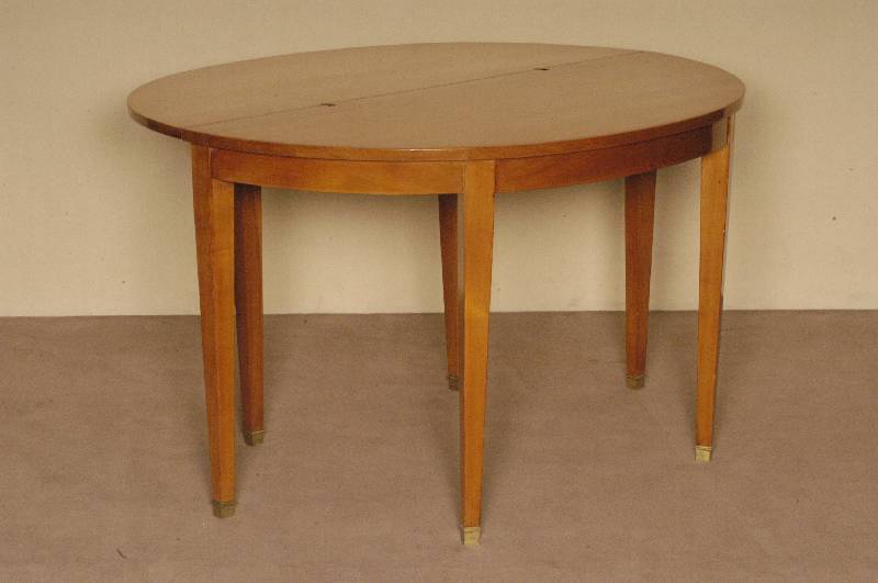 Konsolen- bzw. Klapptisch, im Biedermeierstil von 1810/20, Kirschbaum massiv, Scharniere nicht verdeckt, Messingschuhe, wohnfertig, schÖnes ...