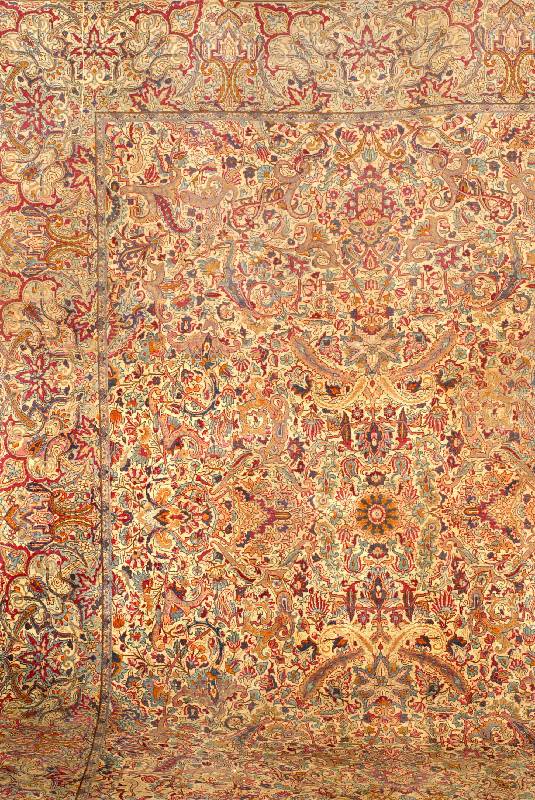 Kerman Lawar Antik (Us Re-import), SÜdpersi en, um 1900/1910 antik, Wolle auf Baumwolle, c a. 370 x 276 cm, SchÄtzwert: 6900,- EURO, Ehz: 4 (Eine ...