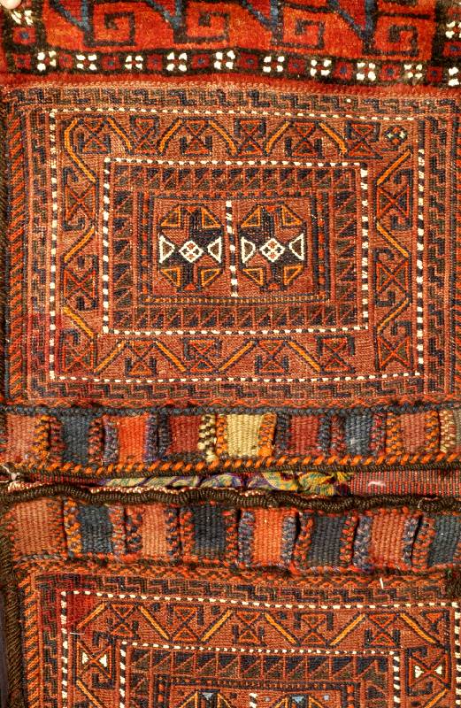 Tasche Alt, Persien, um 1920, Wolle auf Wolle, ca. 80 x 40 cm, SchÄtzwert: 980.- EURO, EHZ: 2. Guter Zustand, Pflanzenfarben