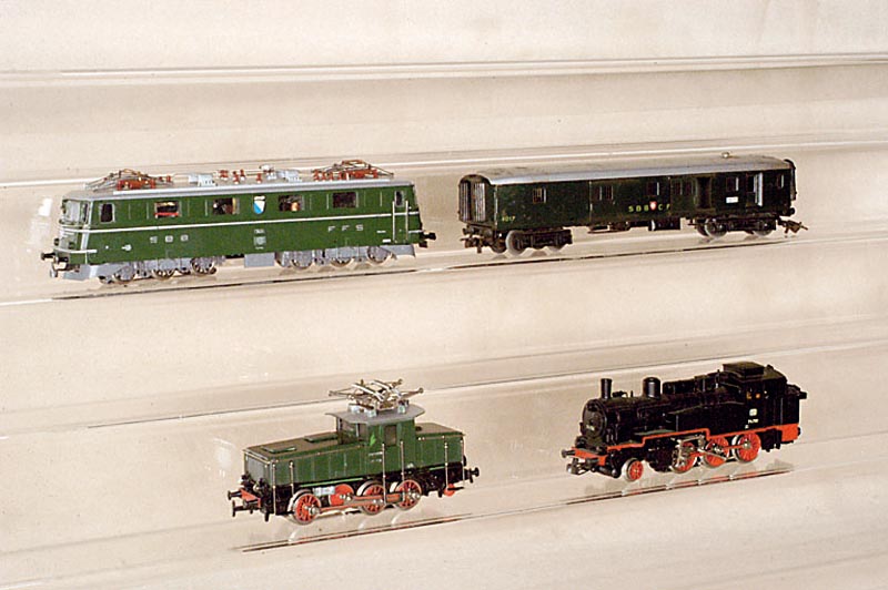 Dampflok, MÄrklin, 1969-1976, Spur HO, Nr. 3095, sehr guter Zustand, intakt, im orig. Karton (Bild re. unten)