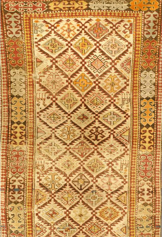 Daghestan, Rußland, um 1880, Wolle auf Wolle, ca. 176 x 102 cm, SchÄtzwert: 1400.- EURO, EHZ: 4-5