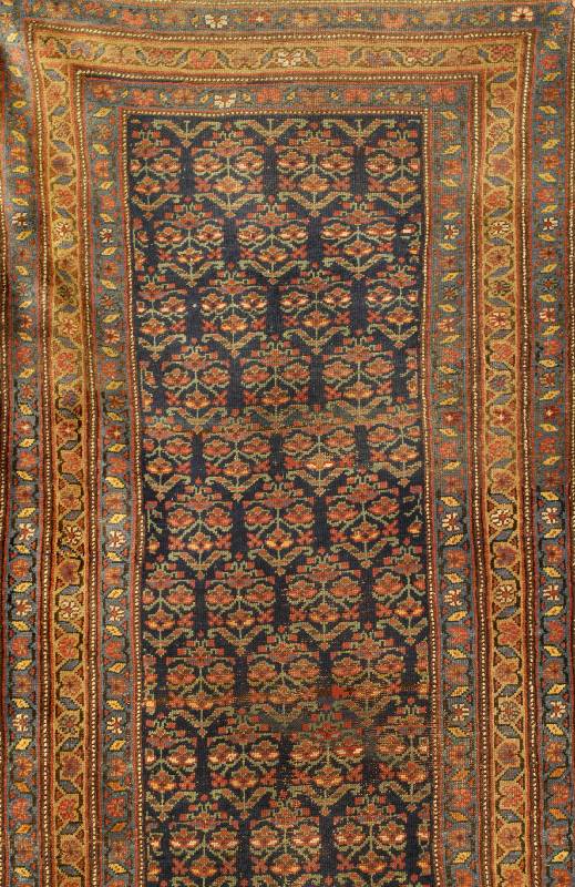Malayer, Persien, um 1900, Wolle auf Wolle, ca. 460 x 110 cm, Schätzwert: 1800.- EURO, EHZ: 4, Antik, Selten. Dunkelblauer Grund.