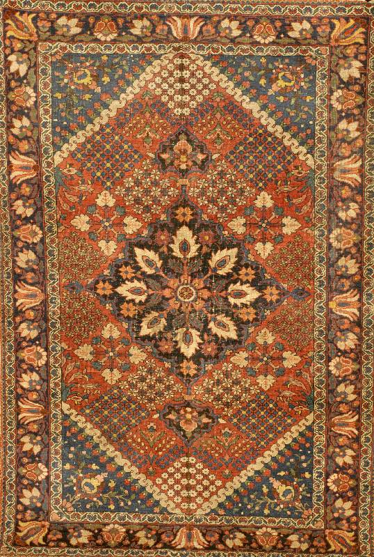 Bachtiar Antik, Persien, um 1910, Wolle auf Baumwolle, ca. 200 x 136 cm, Schätzwert: 1800.- EURO, EHZ: 4. Selten.