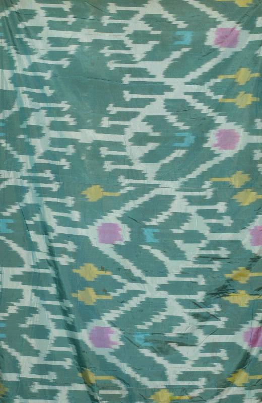 Ikat-Seidendecke, Usbekistan(alte Seidenstr.), um 1890, Seide mit RÜckenfÜtterung, ca. 198 x 186 cm, SchÄtzwert: 1800.- EURO, Dreibahnig, EHZ: 3
