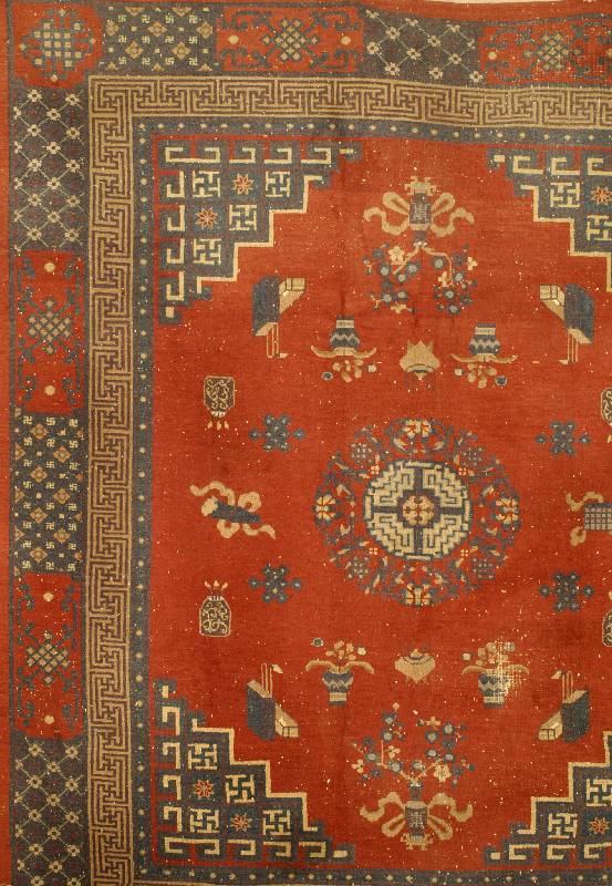 China Alt, China, um 1910, Wolle auf Baumwolle, ca. 300 x 253 cm, Schätzwert: 1600.- EURO, EHZ: 4-5, Typischer Chinese in ei nen sehr seltenen ...