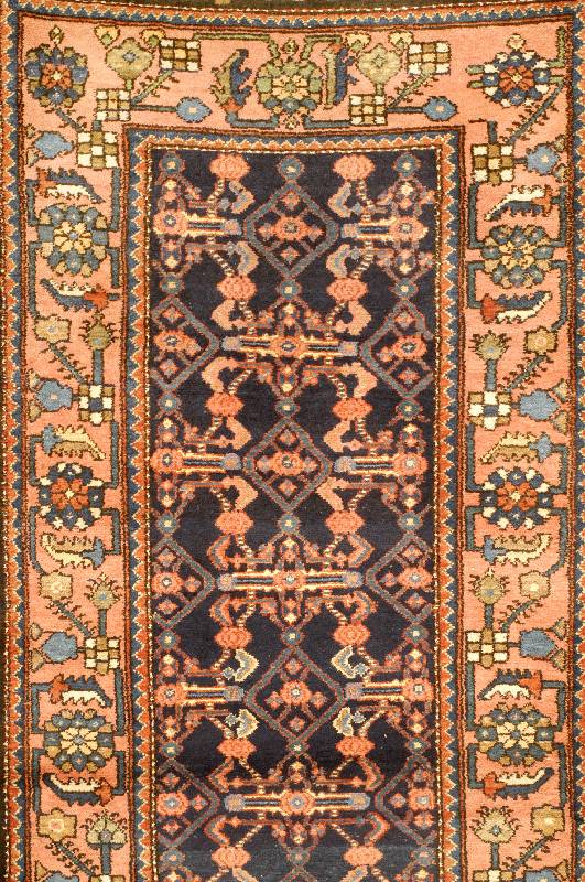 Bachtiar, Persien, um 1930, Wolle auf Baumwolle, ca. 261 x 104 cm, Schätzwert: 1100.- EURO, EHZ: 2-3