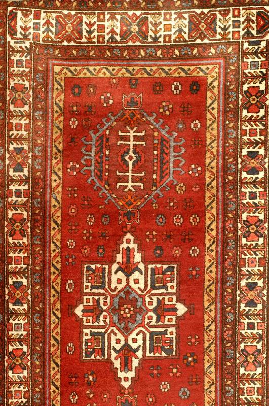 Garadje, Persien, um 1930, Wolle auf Baumwolle, ca. 455 x 98 cm, SchÄtzwert: 1600.- EURO, EHZ: 3. Sehr strapazierfÄhig.