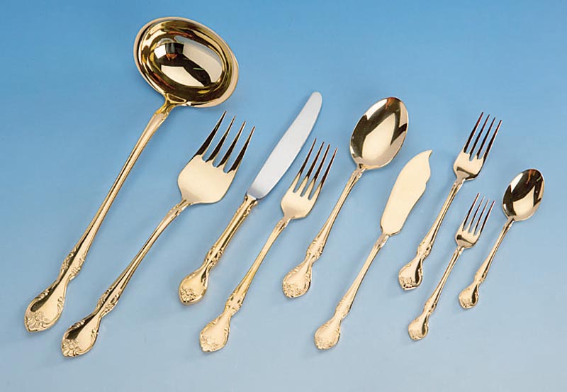 Besteck fÜr 12 Personen, 24 kt hartverg., best. aus: 12 Messer, 12 Gabeln, 12 LÖffel, Fleischgabel, Suppen- und Saucenkelle, 12 Fischmesser und ...